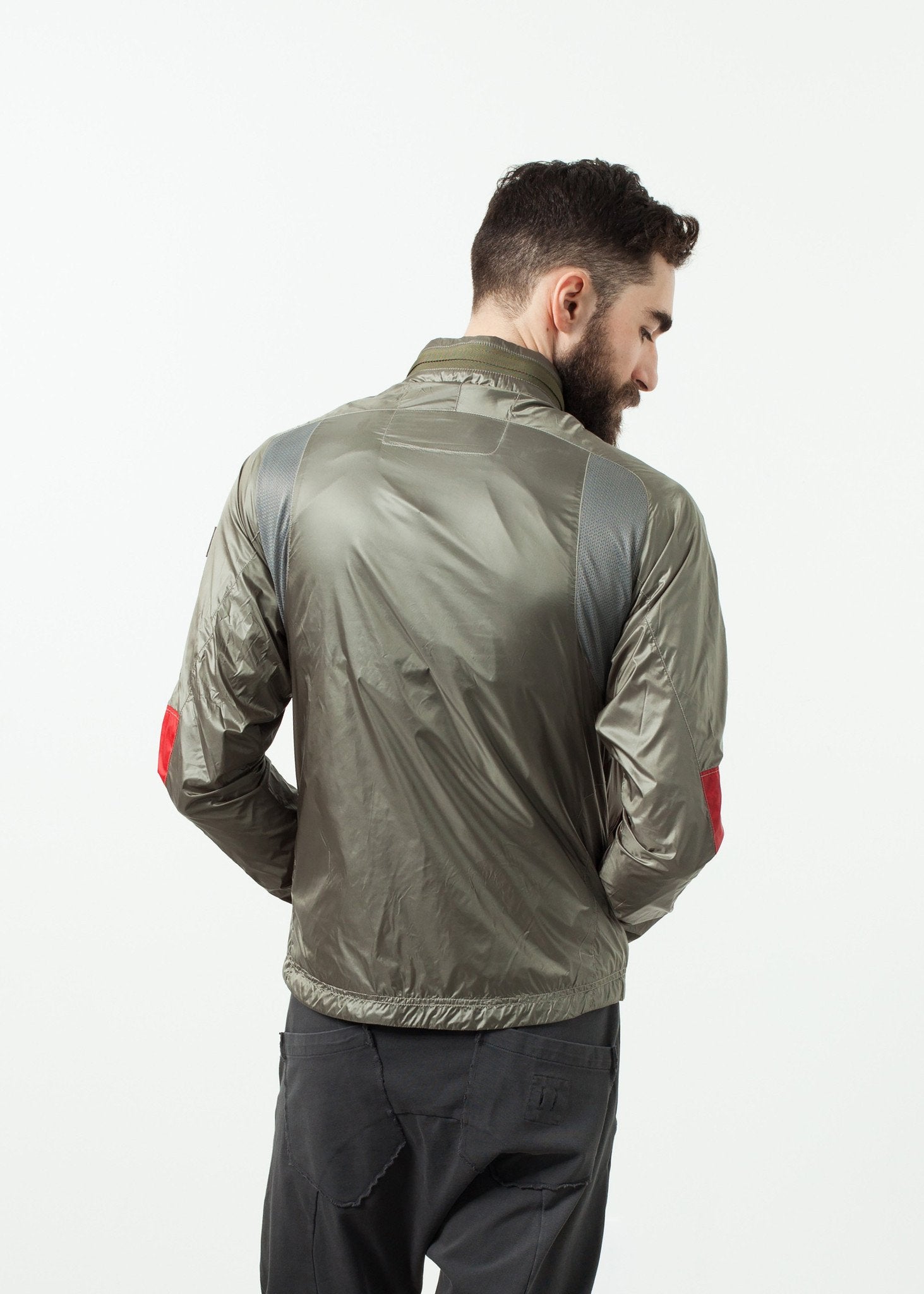 Spike Jacket Handstich