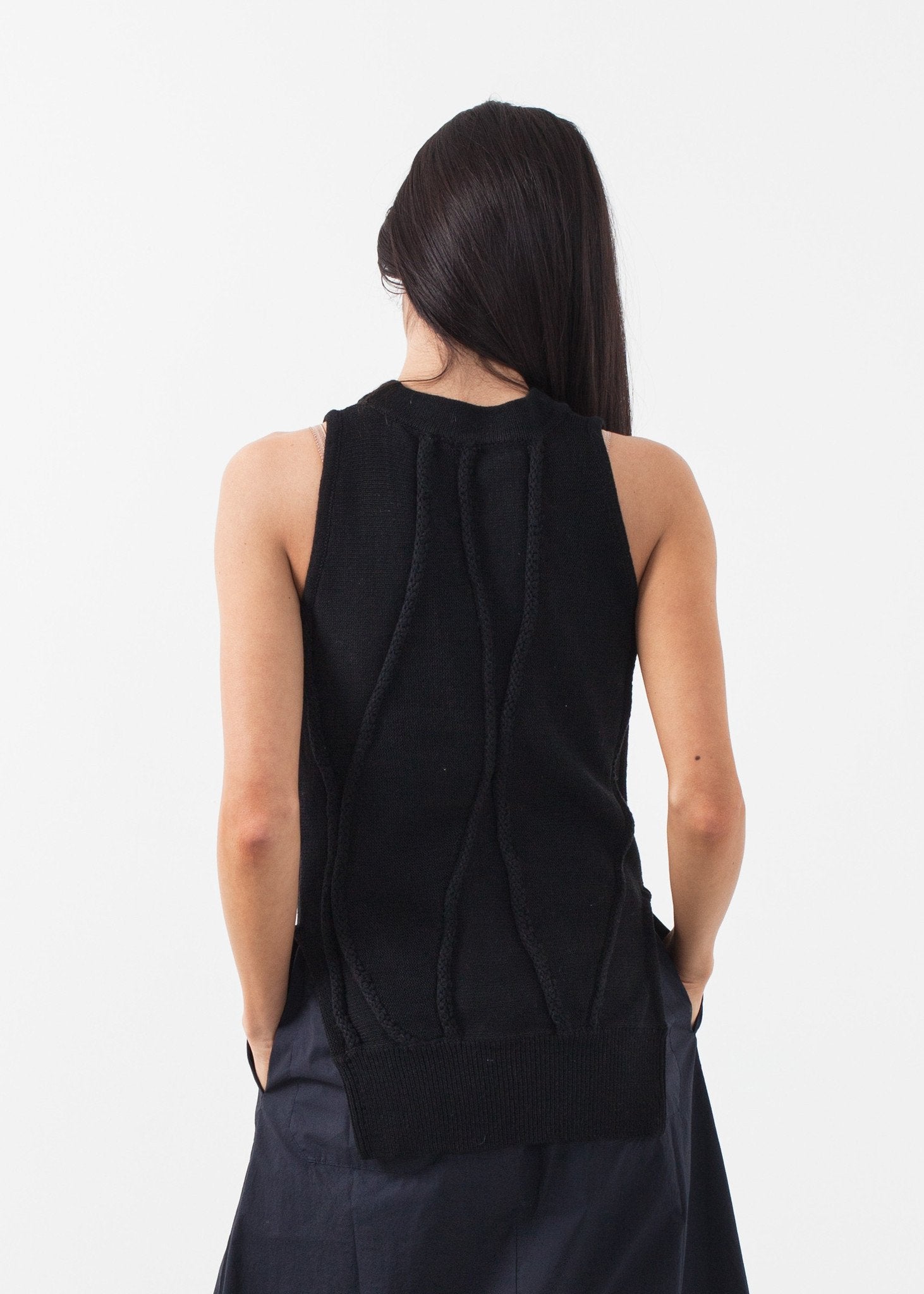 Curved Stripe Knit Tank Sayaka Davis