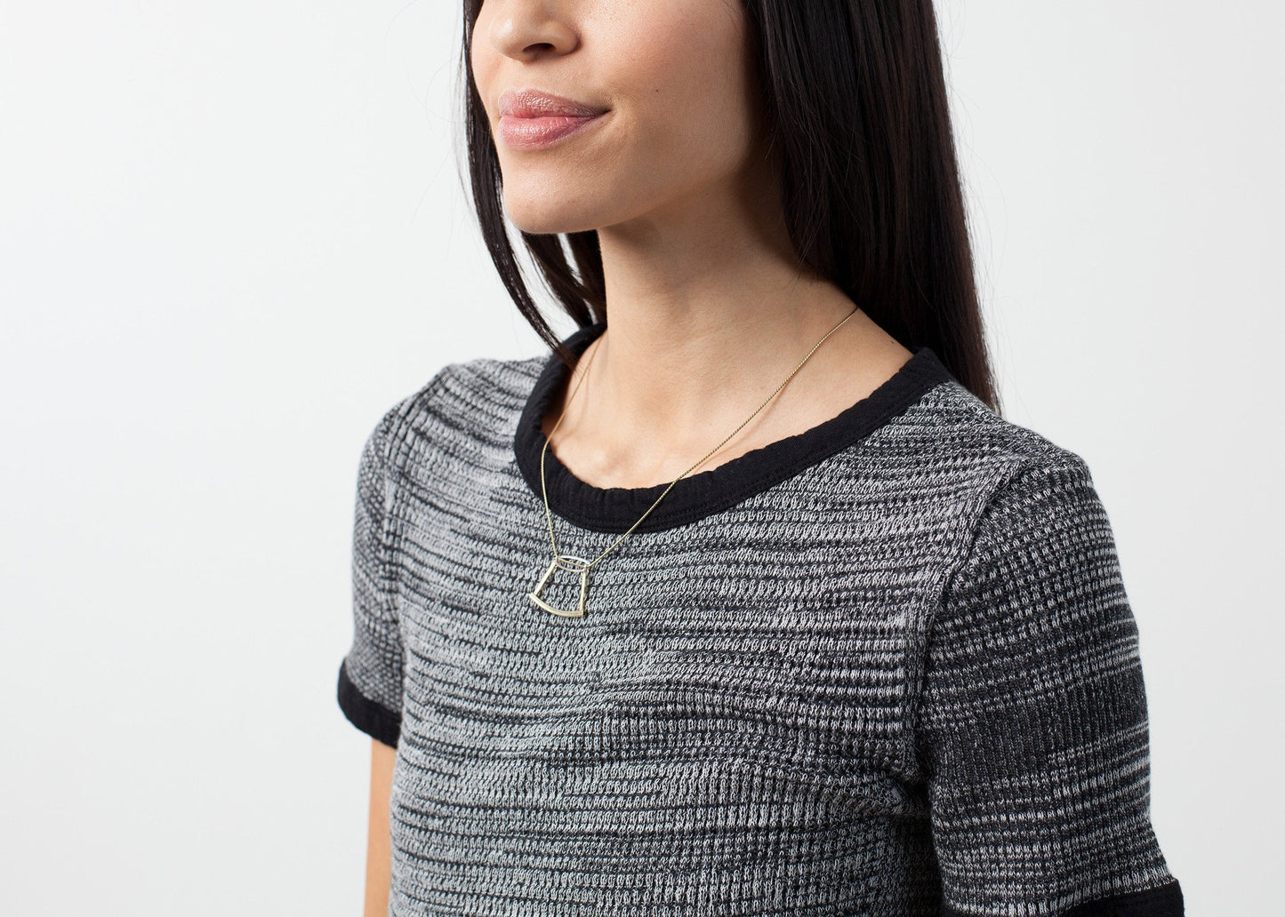 Waffle Knit Crew V:Room