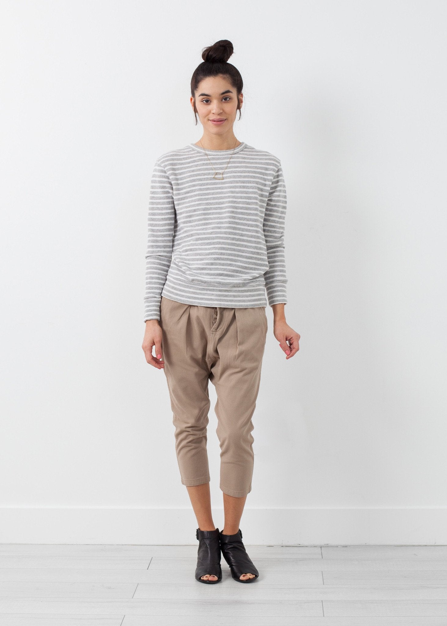 Striped Pullover V:Room