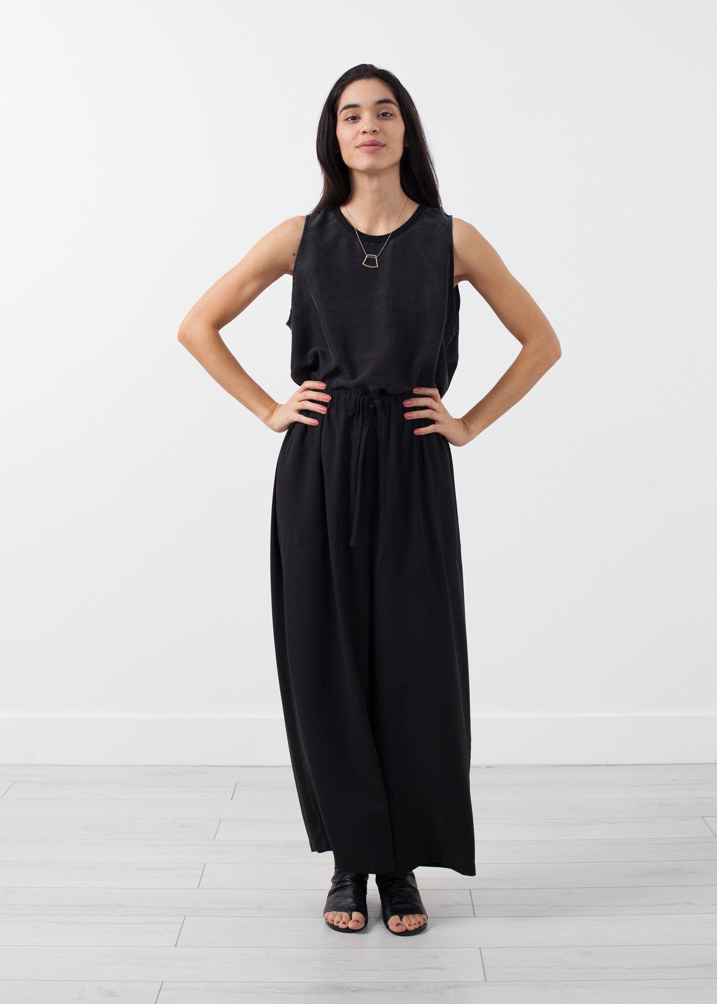 Jen Pant Ivan Grundahl