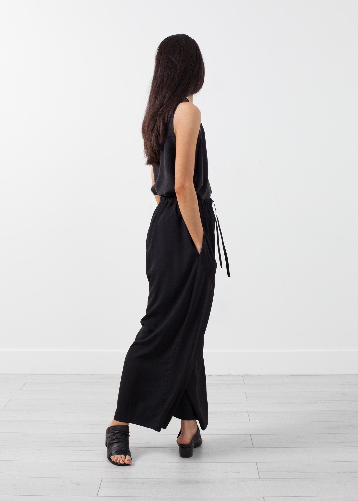 Jen Pant Ivan Grundahl