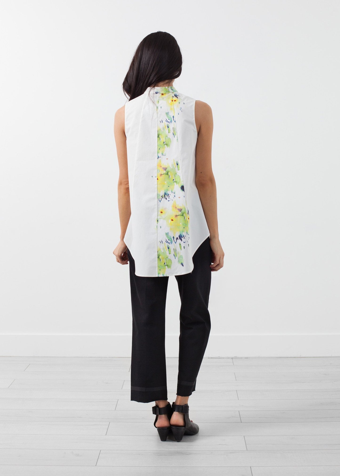 Sleeveless Tunic Sayaka Davis