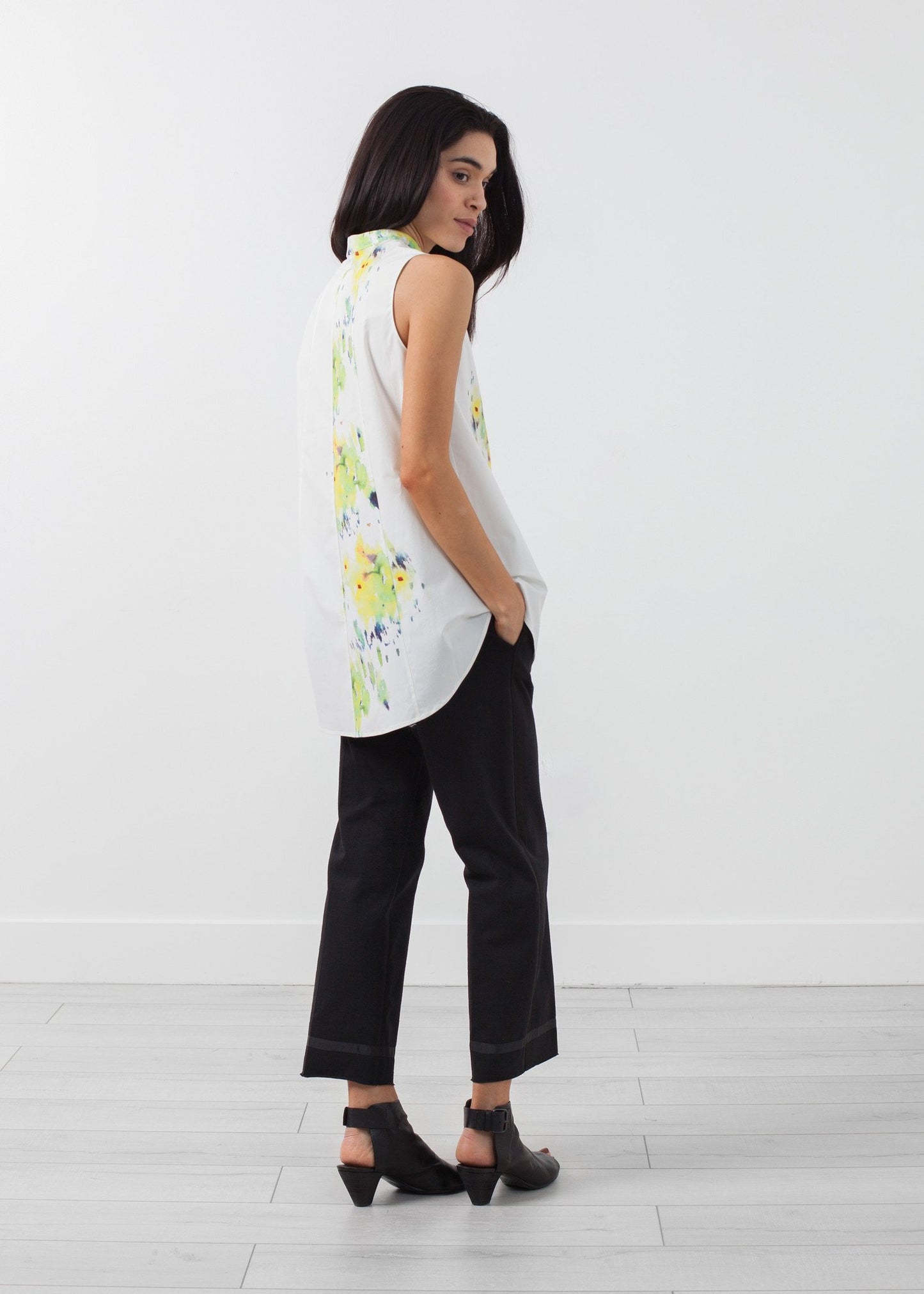 Sleeveless Tunic Sayaka Davis
