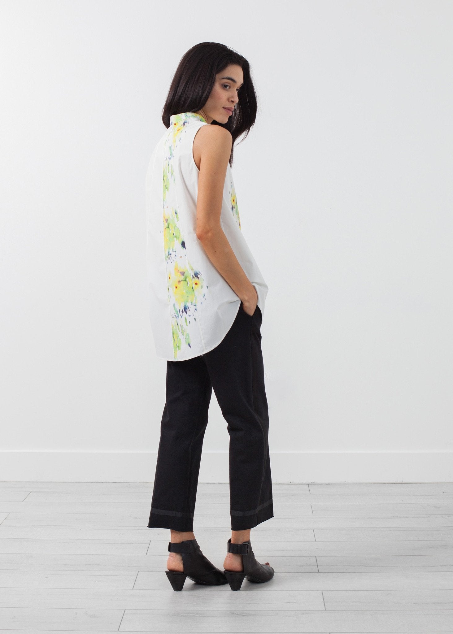 Sleeveless Tunic Sayaka Davis