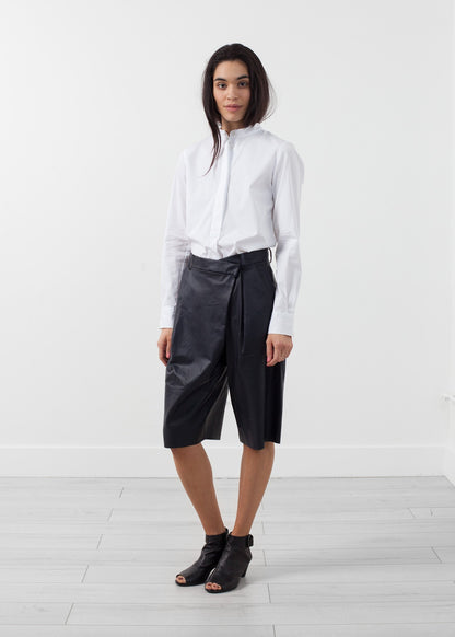 Feather Weight Short Schai