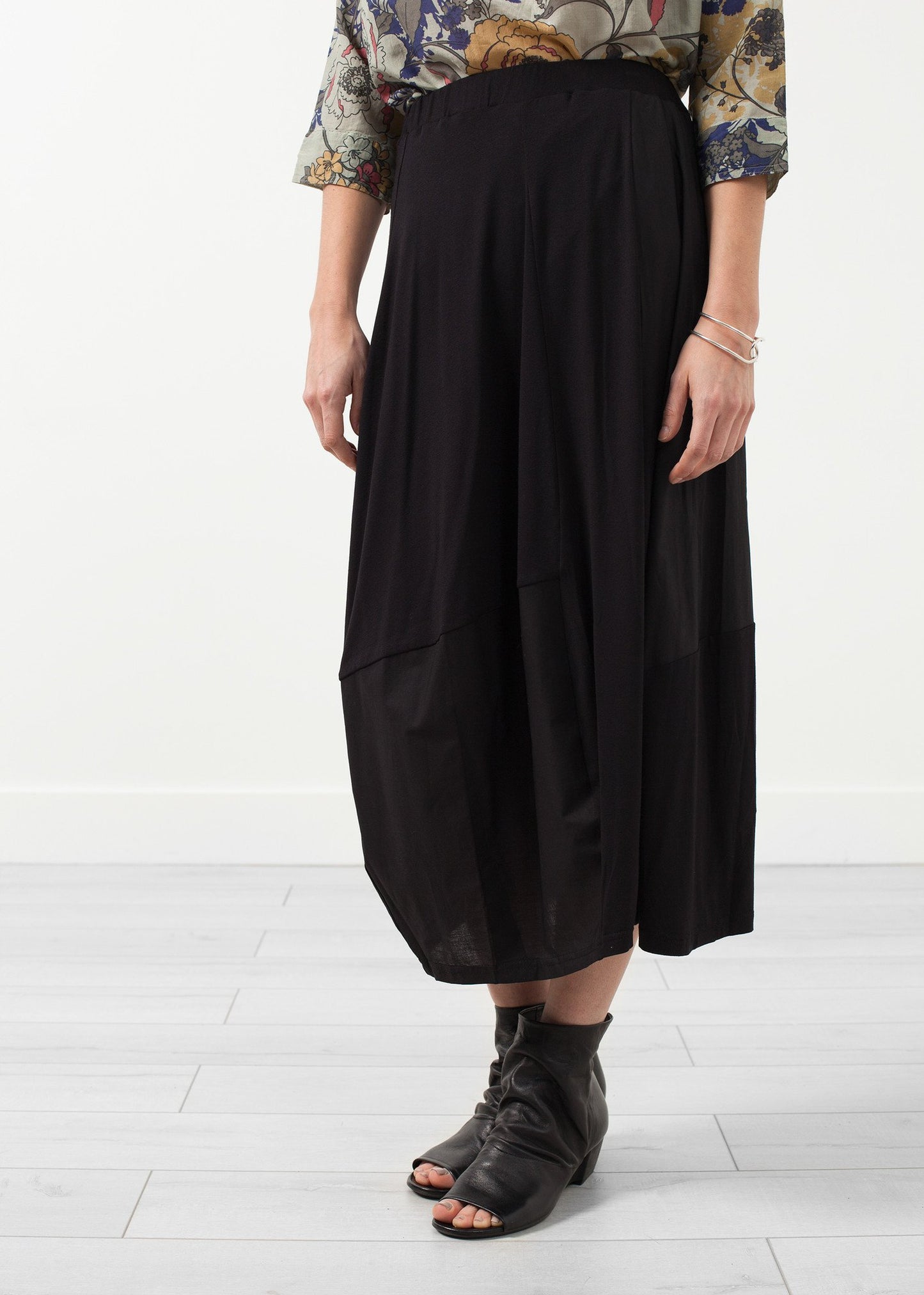 Edra Skirt Ivan Grundahl