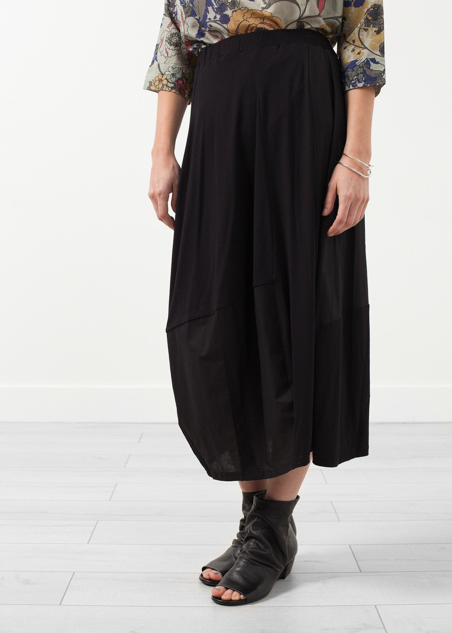 Edra Skirt Ivan Grundahl