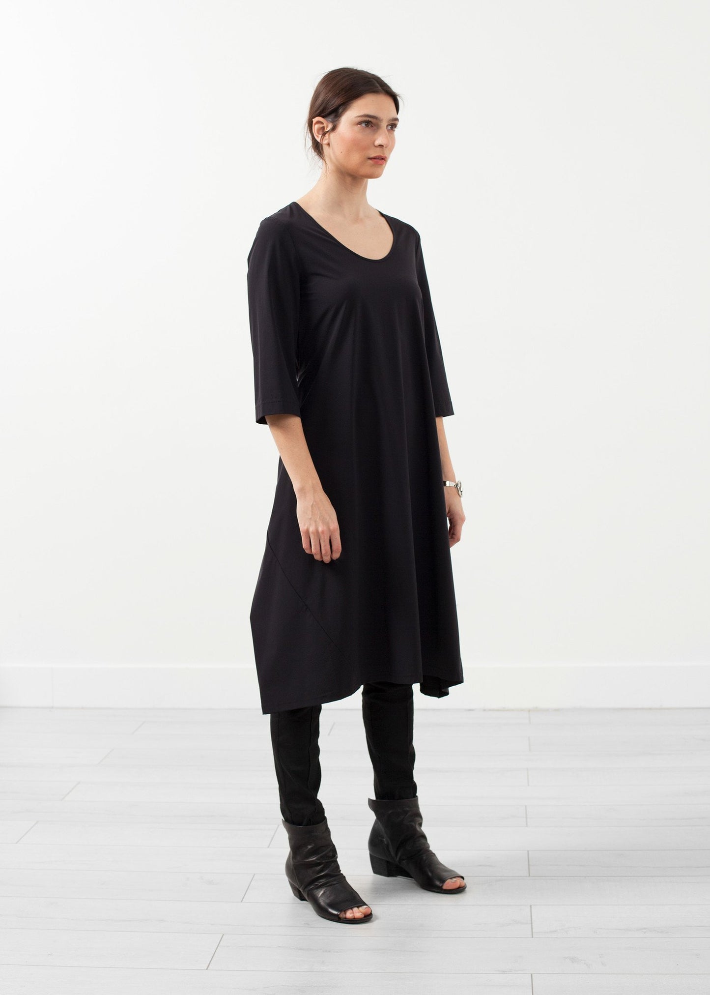 Sleeve Dress Hovman