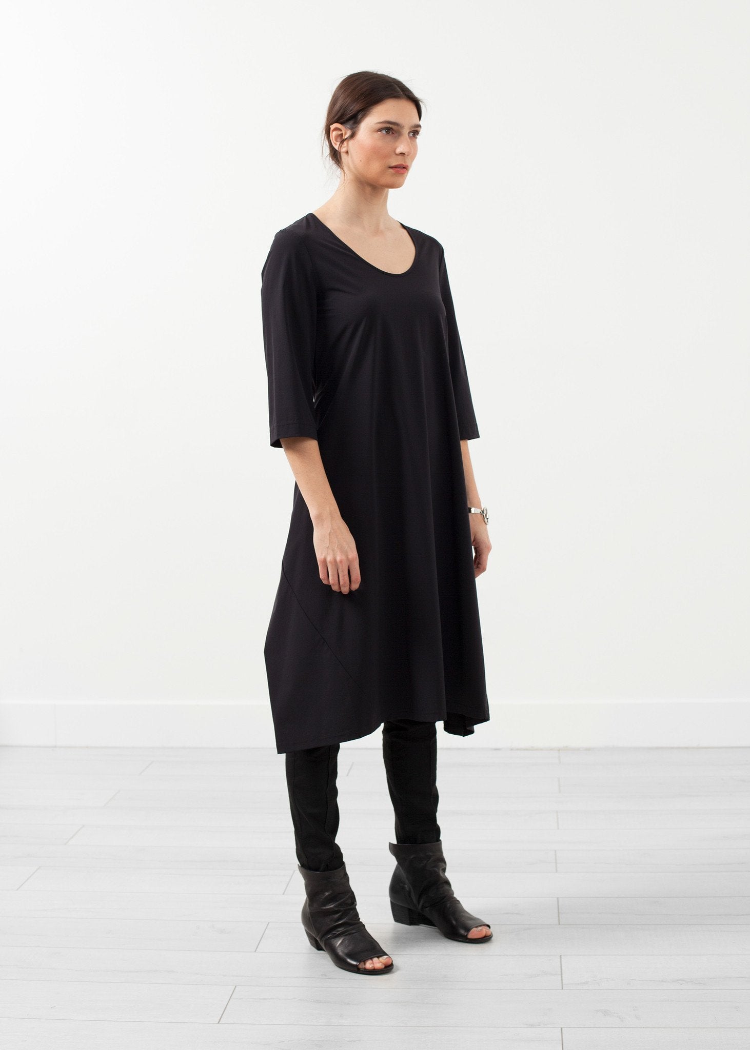 Sleeve Dress Hovman