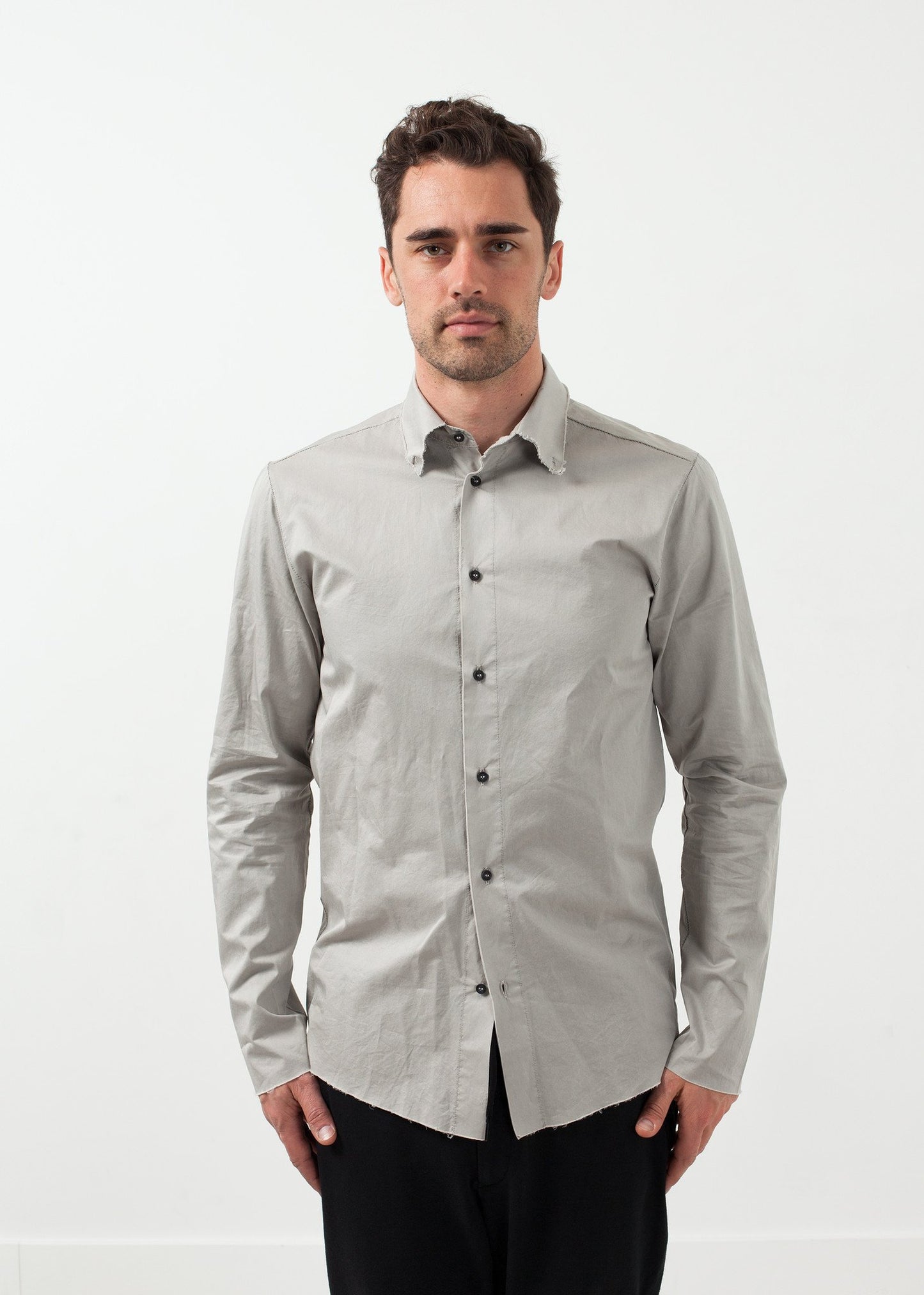 Moun Button Up Hannes Roether