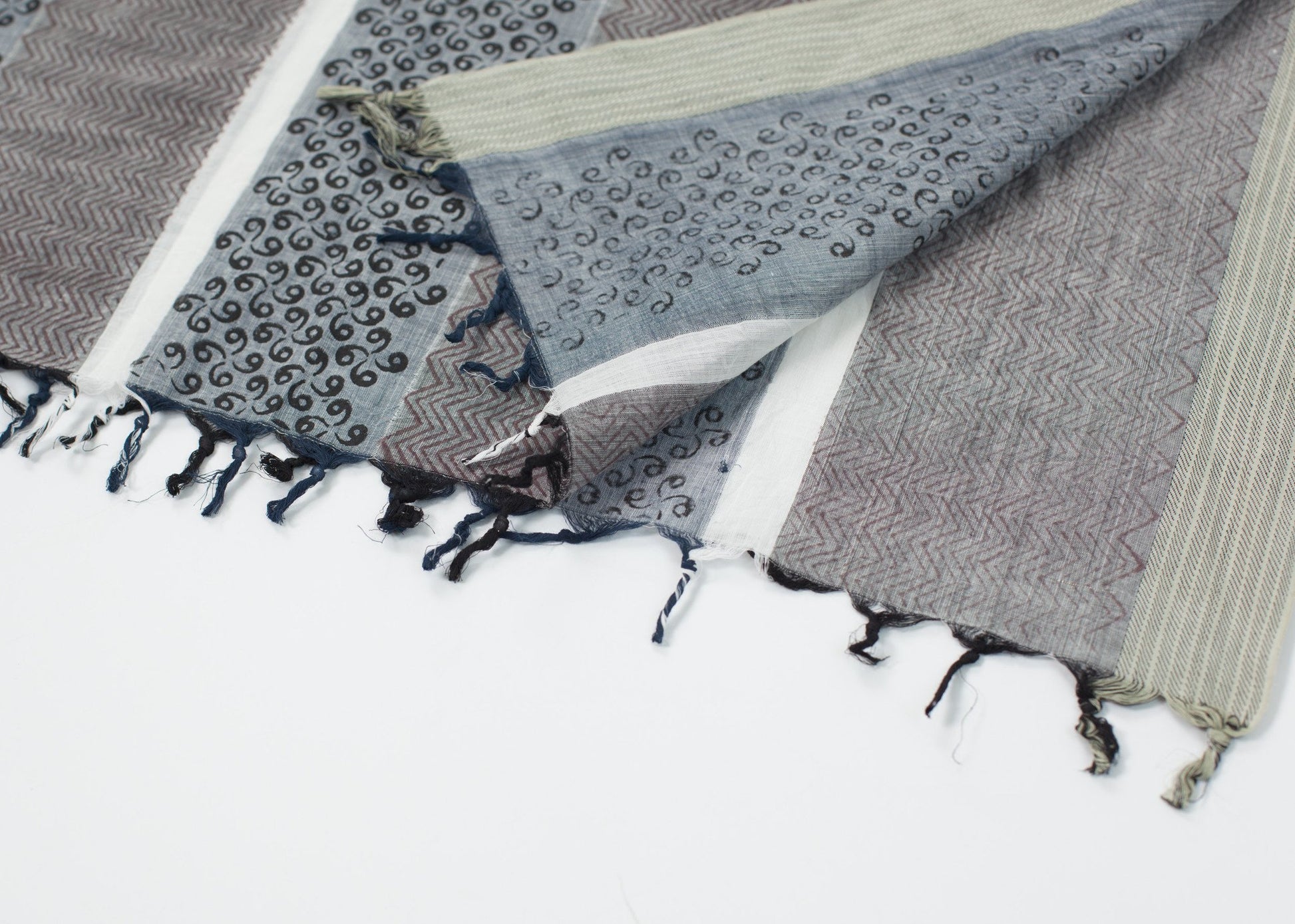 Pigeon Scarf Khadi & Co.