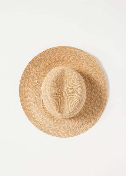 Wrapped Up Hat in Straw/White Lola