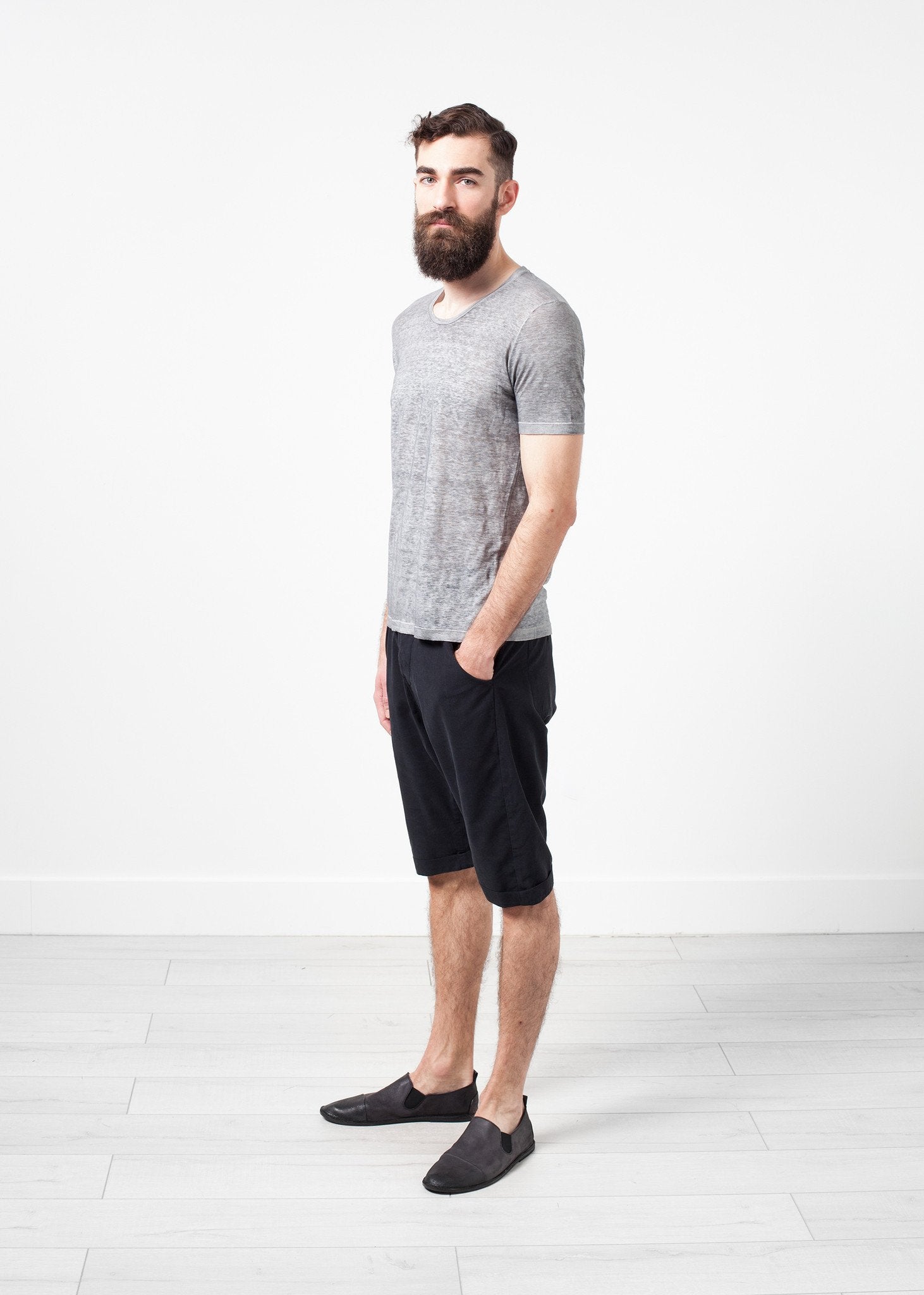 Linen T-shirt in Dolphin Avant Toi