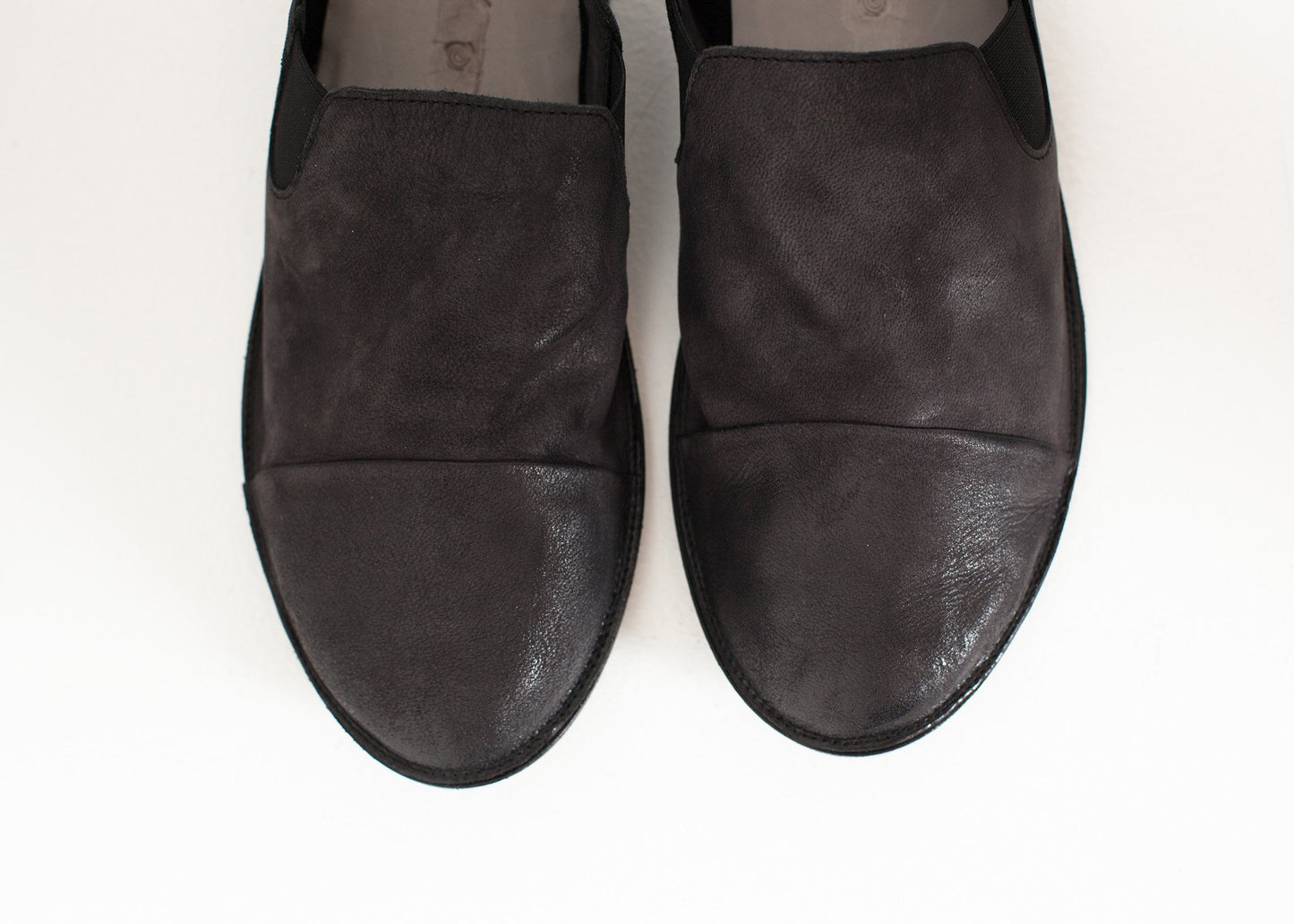 Low Chelsea Boot in Black Marsell