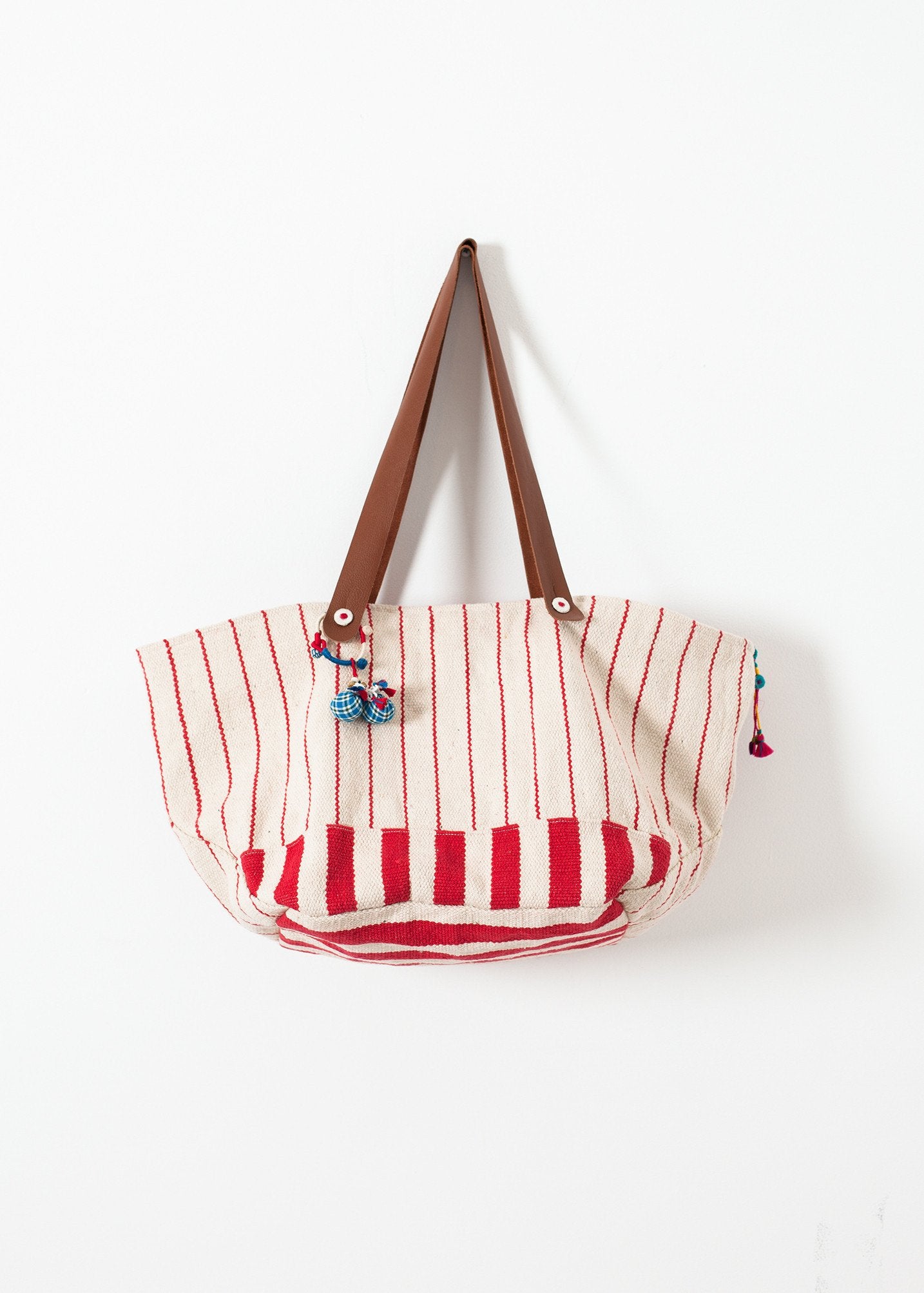 Woven Oversized Tote in Red Stripe Pero