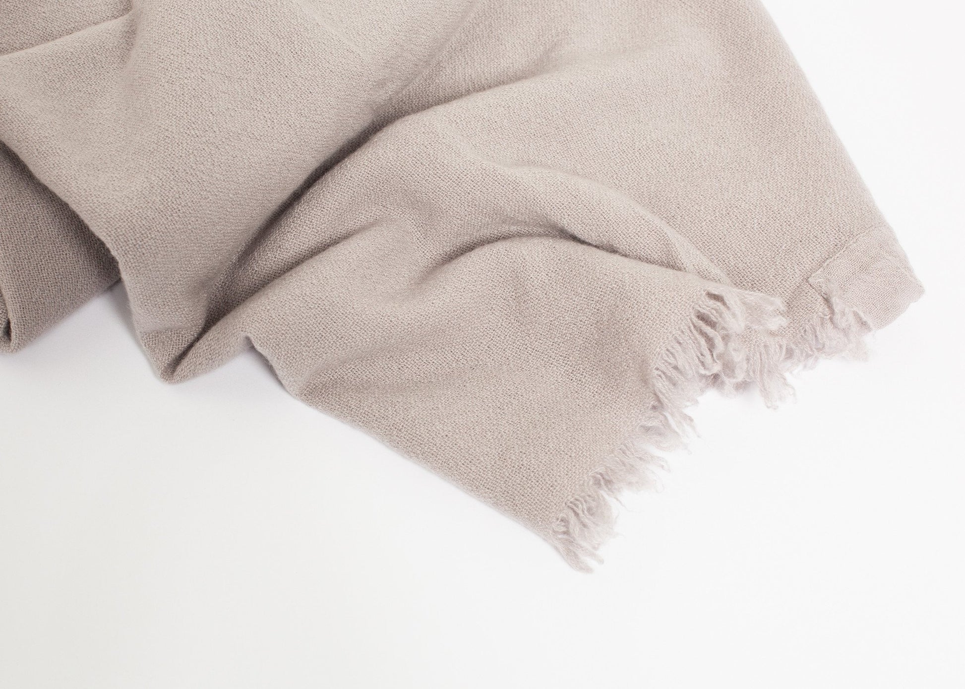 Simple Scarf in Latte Private 02 04