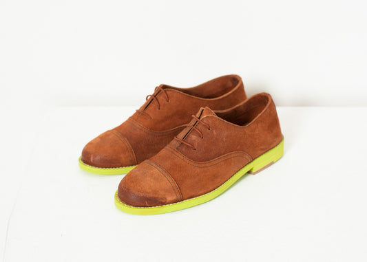 Suede Oxford in Natural/Lime Verba