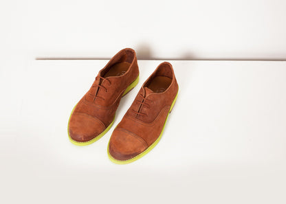 Suede Oxford in Natural/Lime Verba