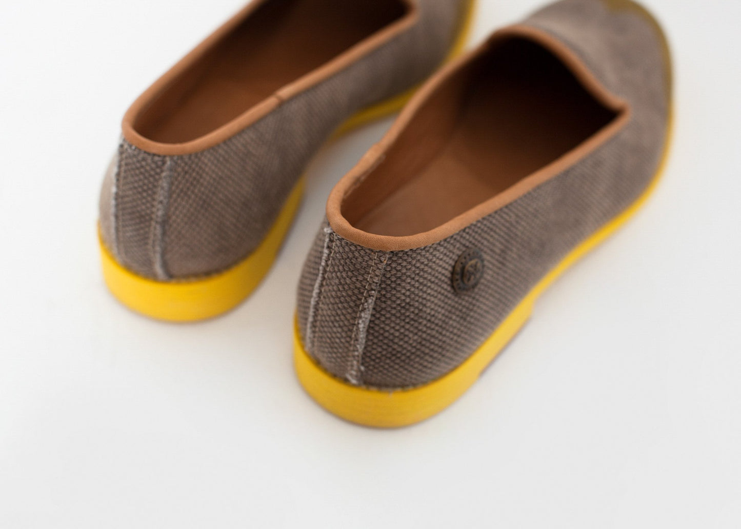 Wingtip Loafer in Yellow Verba